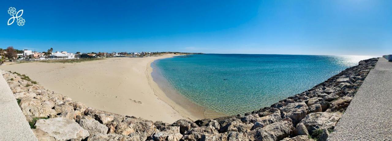B&B Li Tarici Maruggio Bagian luar foto